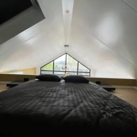 Cozy & Modern Tiny House Apartment Velserbroek Exterior photo